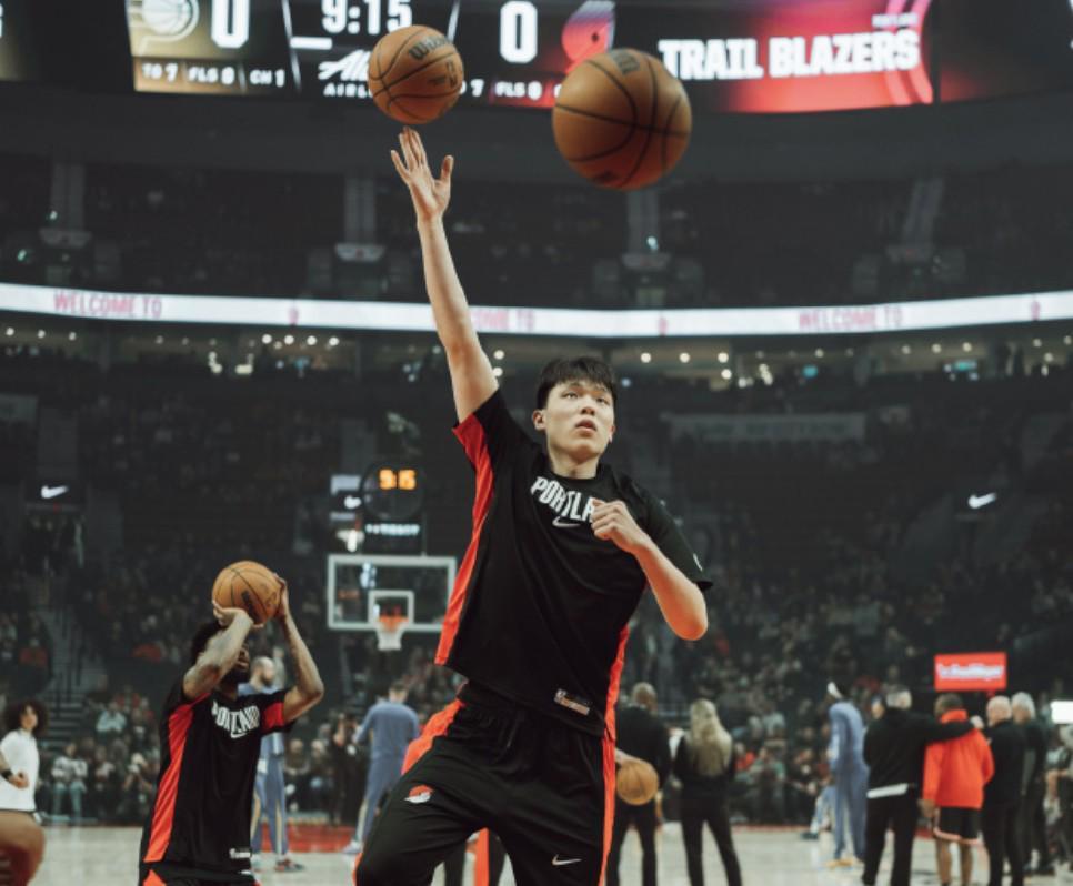 开云网页版-杨瀚森工作室：背靠背靠背，高强度赛程下依旧稳定发挥